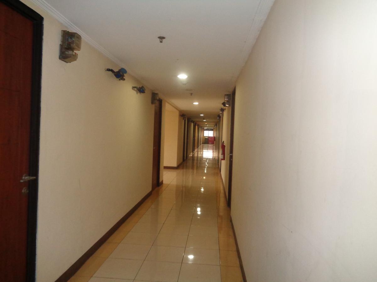 Jakarta Madrix Esterno foto